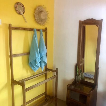 Happyshack Hostel มิริสซา ภายนอก รูปภาพ