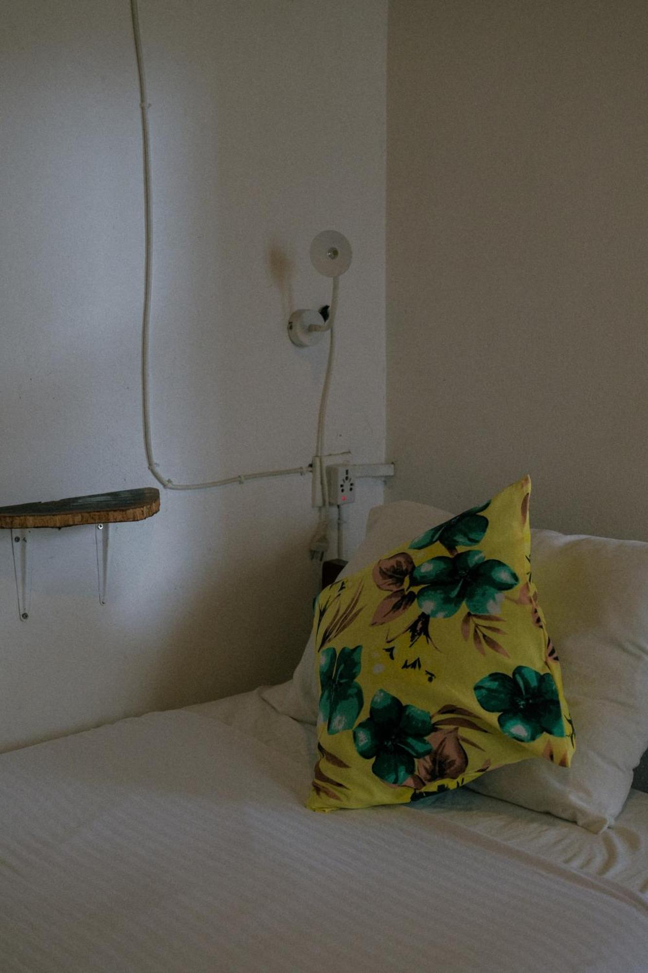 Happyshack Hostel มิริสซา ภายนอก รูปภาพ